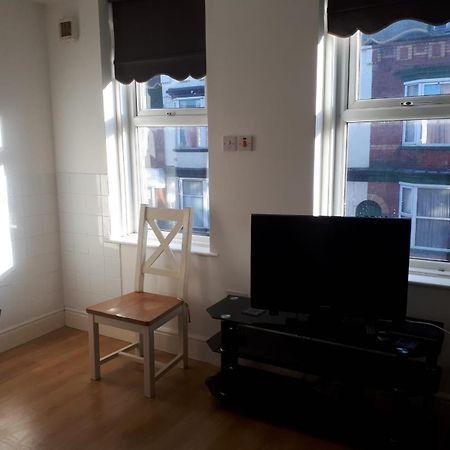 East Coast Apartments First Floor 2 Bed Apartment All Towels And Sheets Supplied Bridlington Extérieur photo