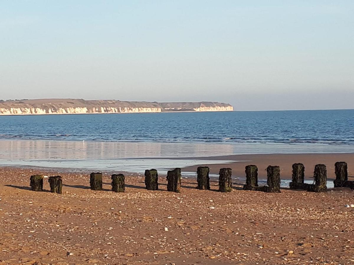East Coast Apartments First Floor 2 Bed Apartment All Towels And Sheets Supplied Bridlington Extérieur photo